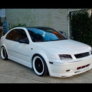 Meet your Posher, Javier