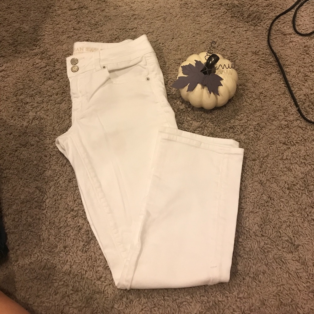 American Eagle Artist Crop