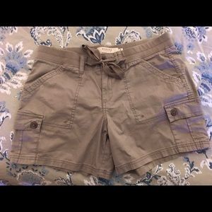 Size 8 Sonoma khaki shorts