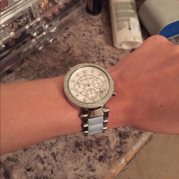 Watch - Picture 5 of 6