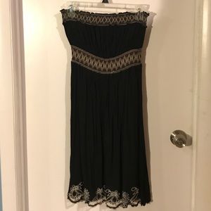 Strapless black/tan dress with embroidered detail