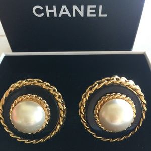 Vintage CHANEL Earrings