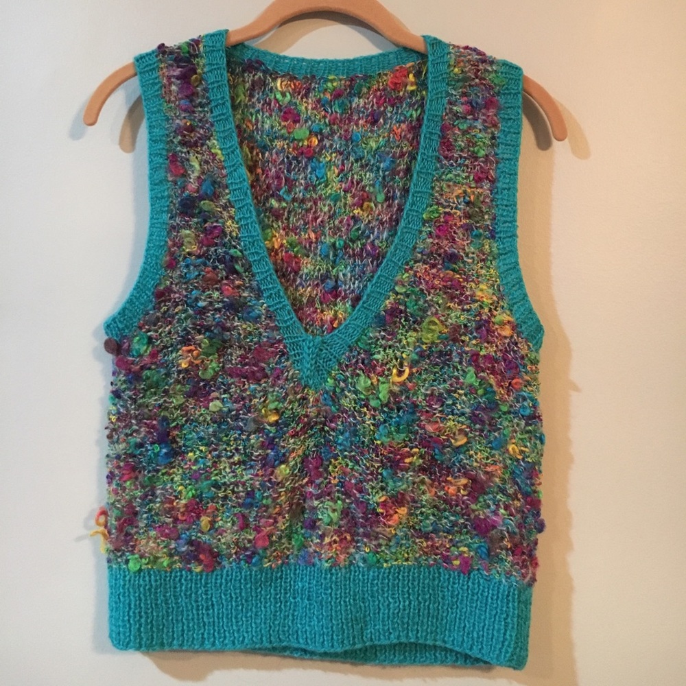 🌸V-Neck Sweater Vest ONE OF A KIND