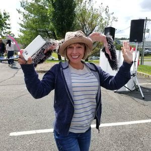 Meet your Posher, Michele