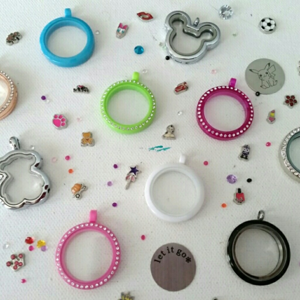 Kids floating Memory lockets