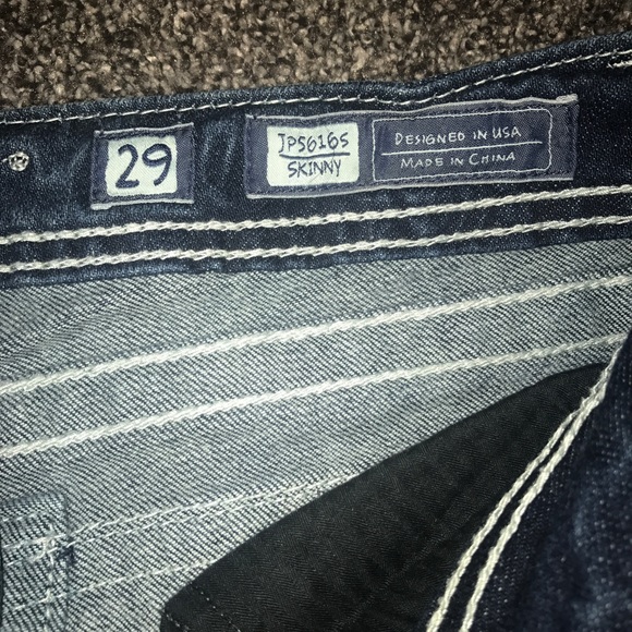 *SOLD*** Miss Me jeans - Picture 4 of 6