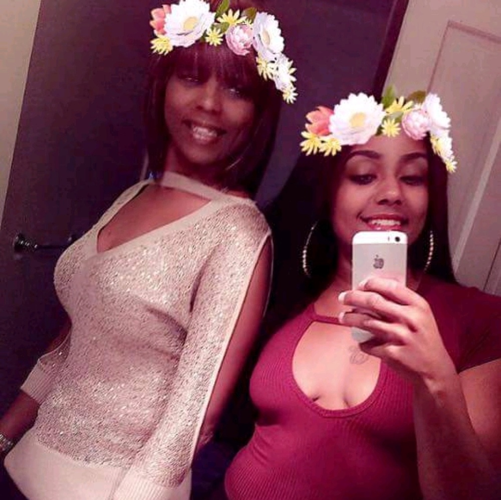 Meet your Posher, Rickeda