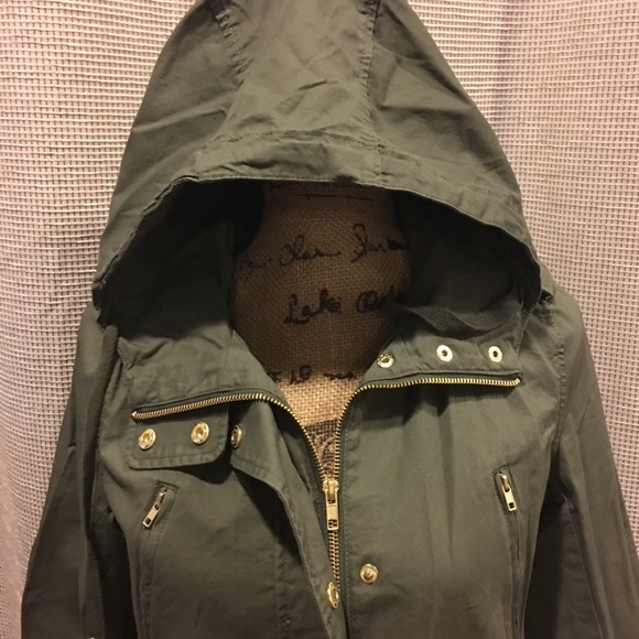 Jacket - Picture 3 of 4