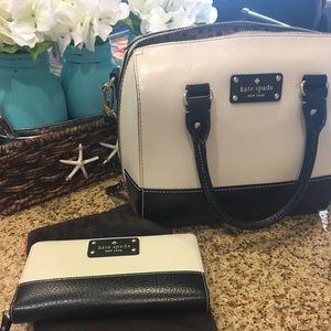 Kate Spade Cream & Black Purse w/Matching Wallet