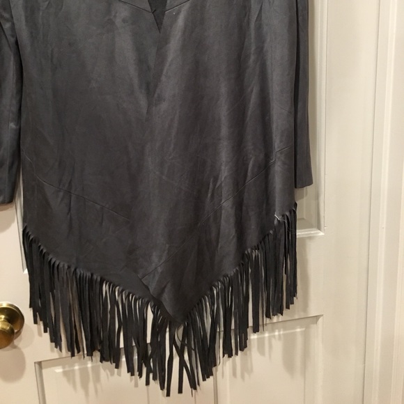 Open front fringe jacket - Picture 3 of 5