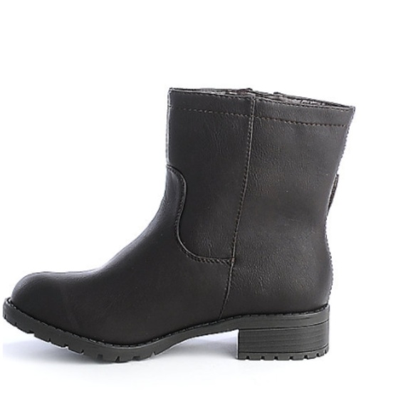 Dark brown ankle bootie! - Picture 7 of 8