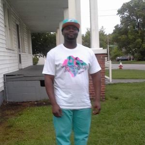 Meet your Posher, Dontae