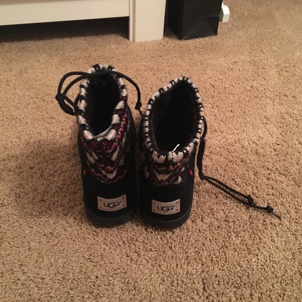 Girls Heart Uggs!!!