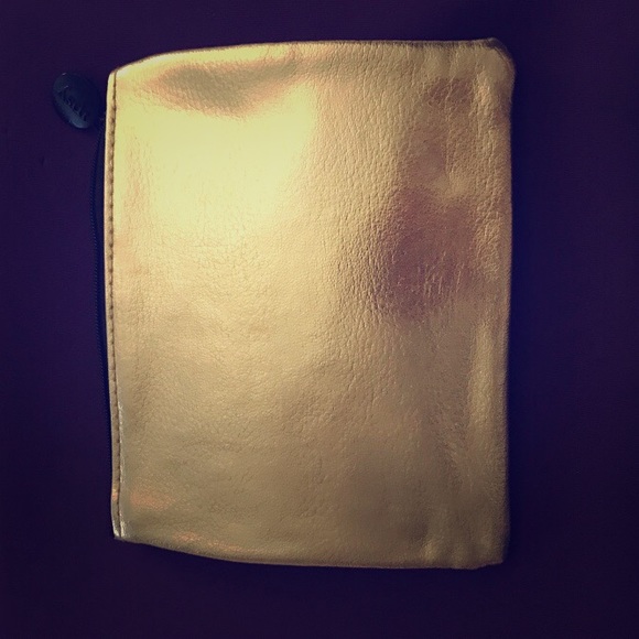 Reversible gold and black clutch - Picture 1 of 2