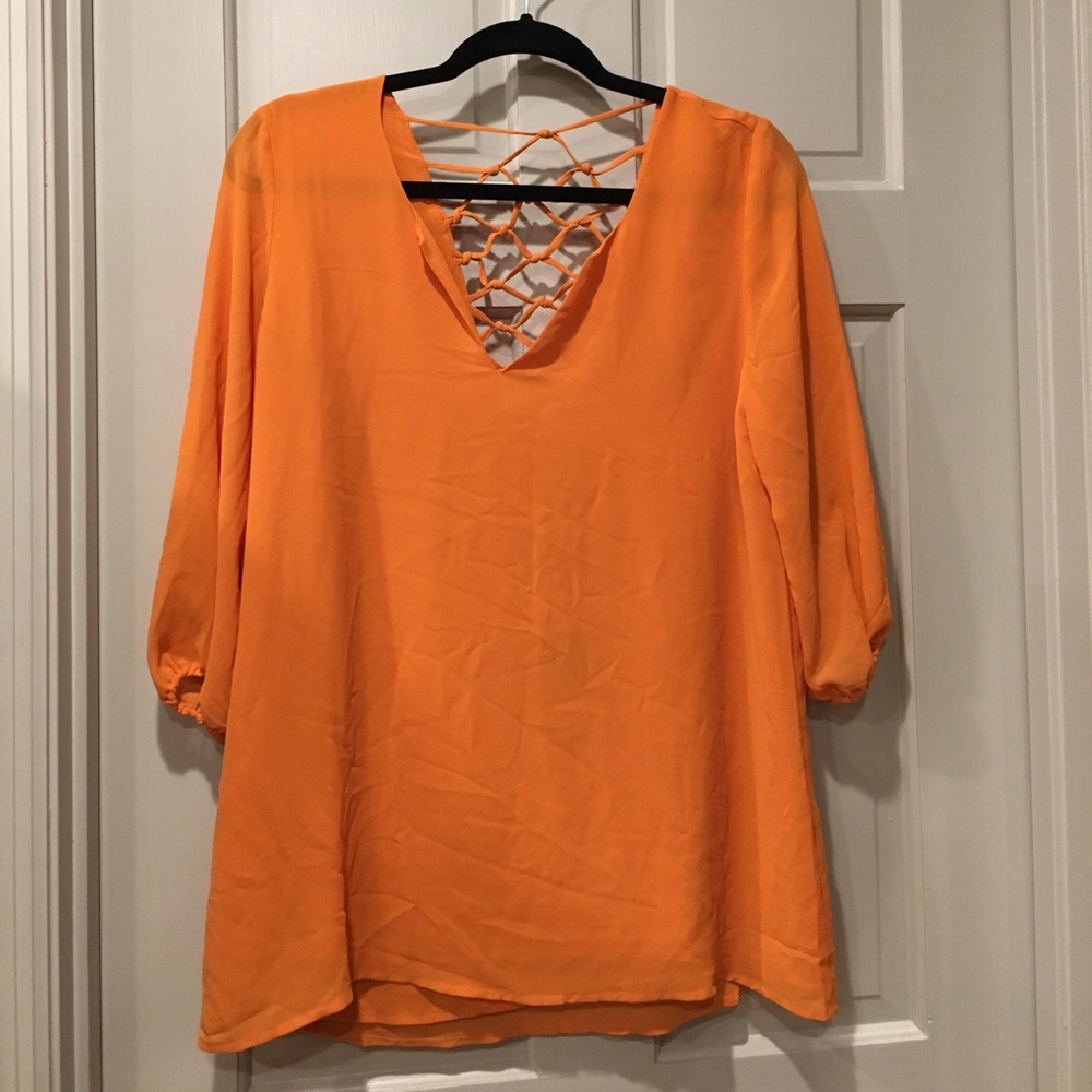 NWT crisscross back tunic