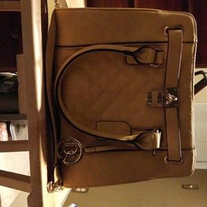 Yellow leather purse