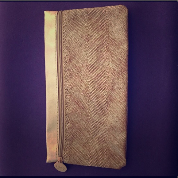 Brown clutch - Picture 1 of 1