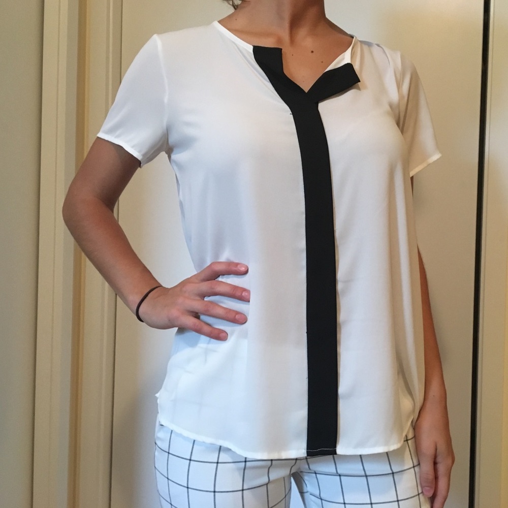 White & Black Dressy Blouse
