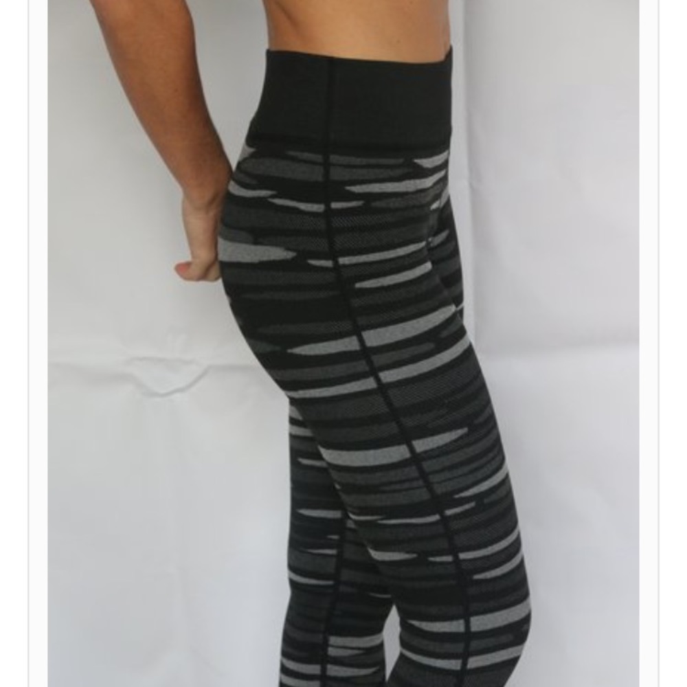 Army workout pant ✖️✖️✖️