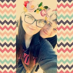 Meet your Posher, Nora