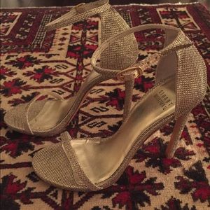 Stuart Weitzman Nudist Heel Size 7