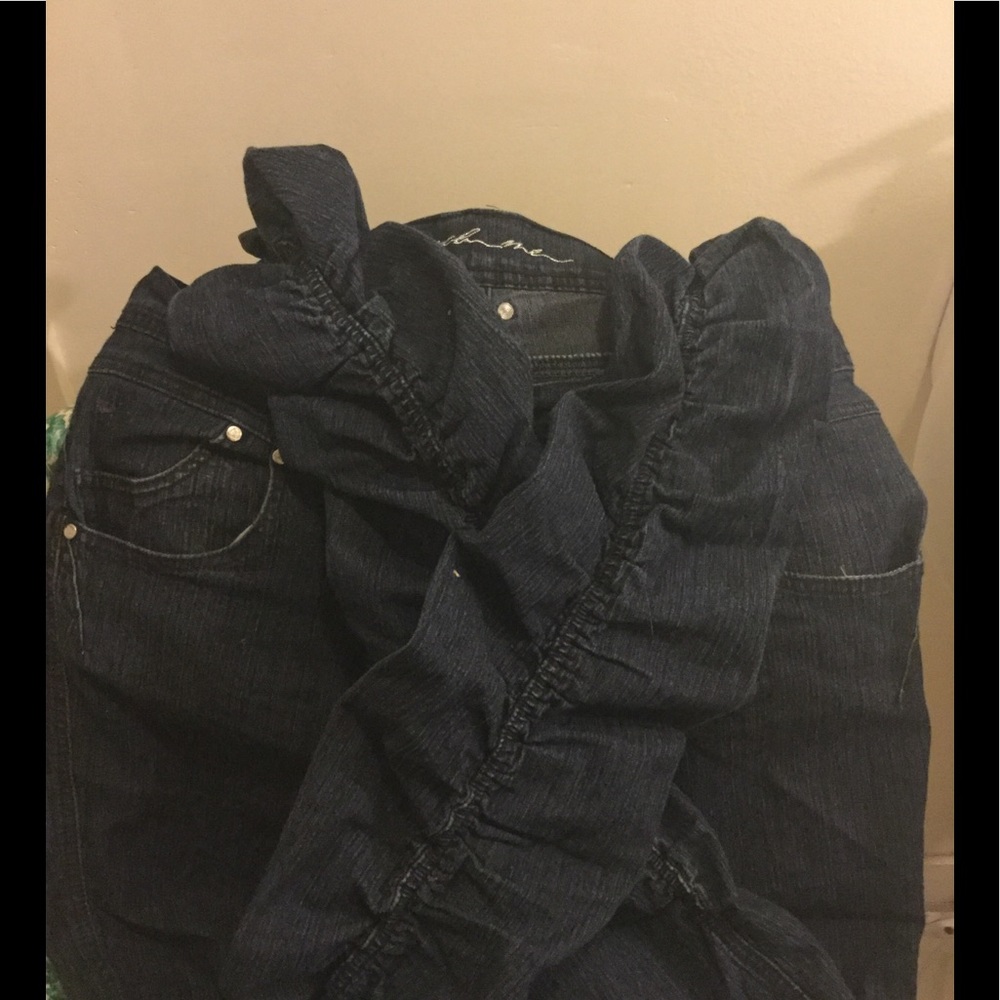 Jeans - Picture 3 of 4