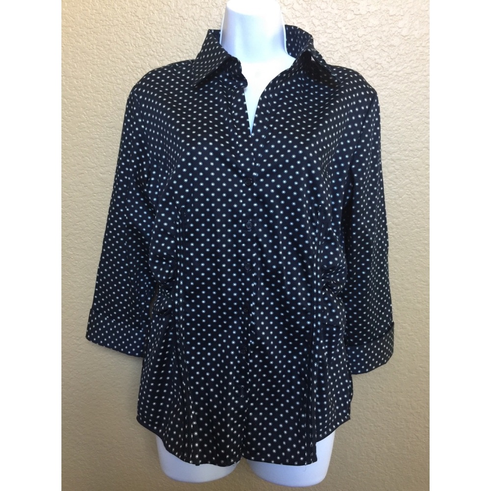 NY & Co button shirt