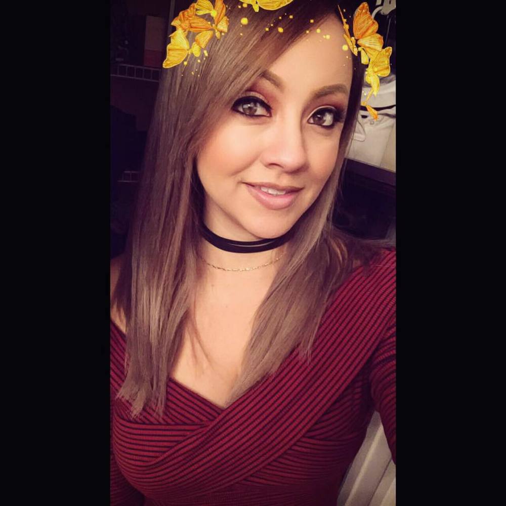 Meet your Posher, Viviana