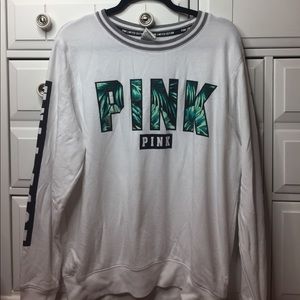 VS PINK limited ed. white long sleeved sweatshirt