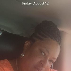 Meet your Posher, Renee