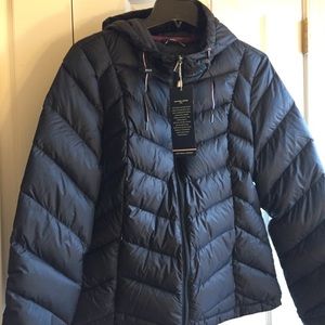 NWT Tommy Hilfiger Women’s Puffer Coat