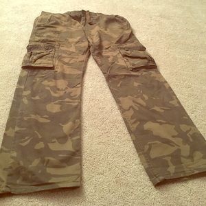 Army fatigue cargo pants