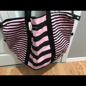 Oversized overnight bag