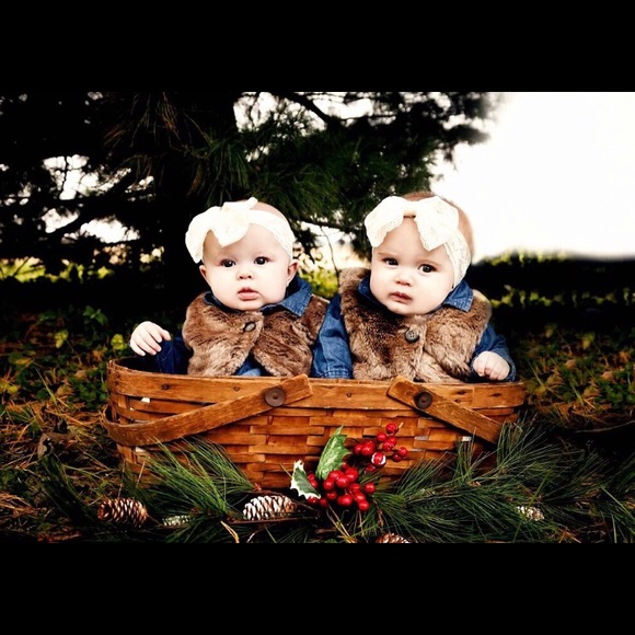 Meet your Posher, Lily Fair! - Picture 3 of 8