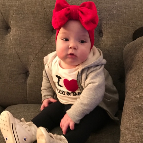 Meet your Posher, Lily Fair! - Picture 7 of 8