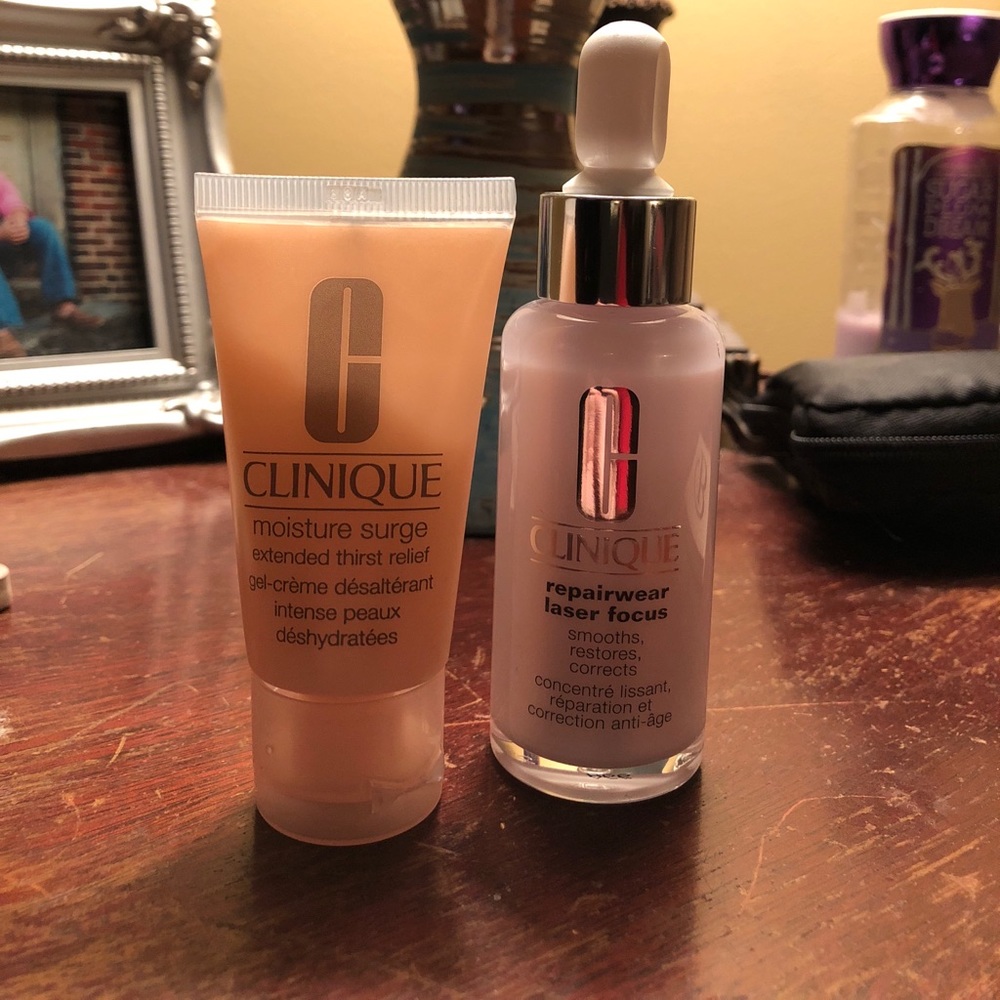 Clinique Bundle!! Repair serum and moisture surge