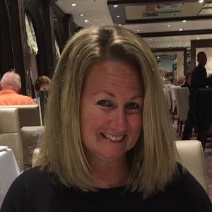 Meet your Posher, Lori