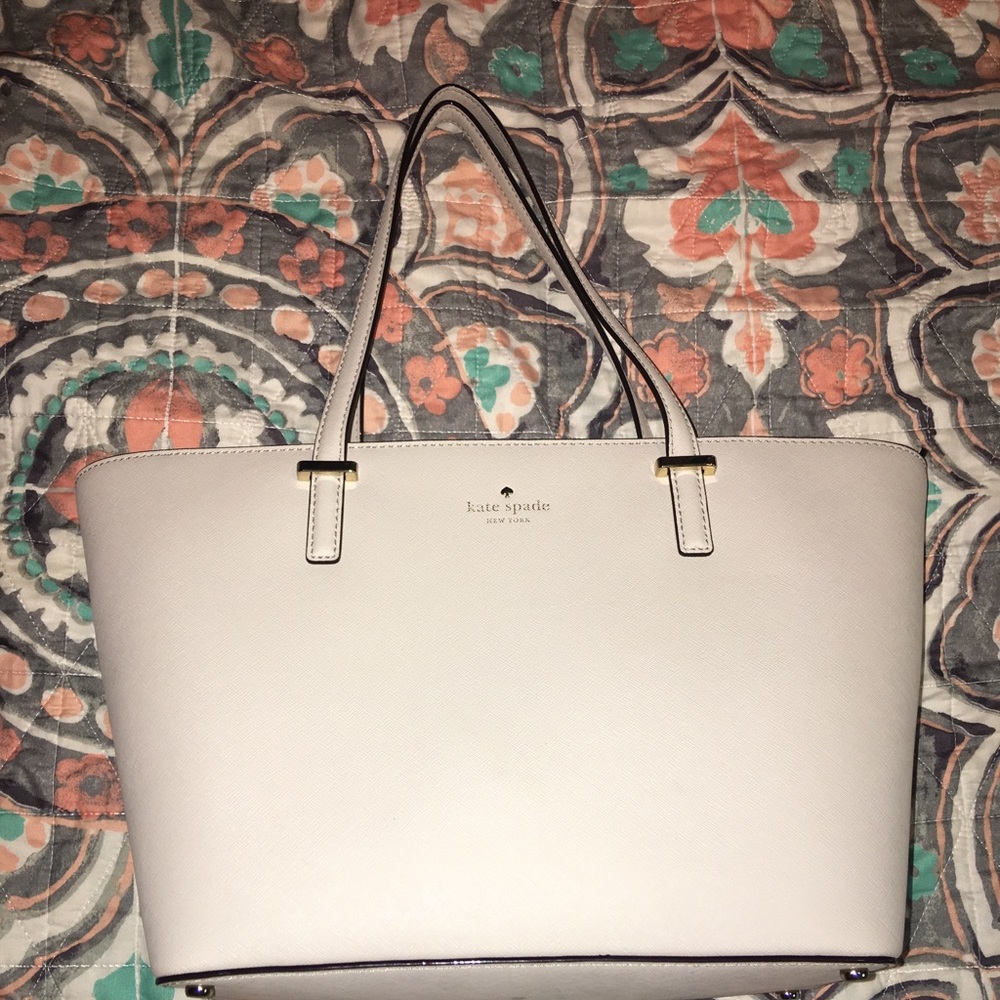 Kate spade purse