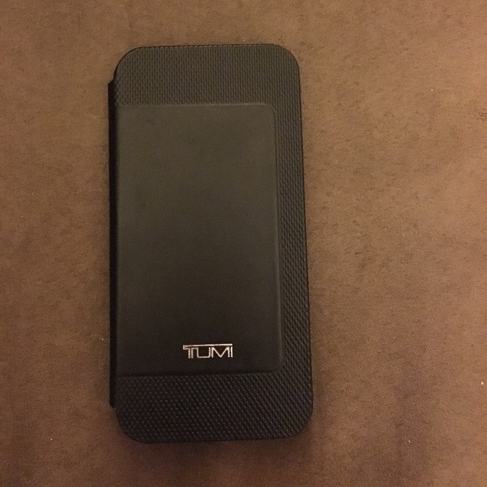 NWOT TUMI iPhone 6 case