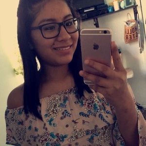 Meet your Posher, Beverly