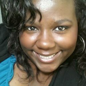 Meet your Posher, Crysthal