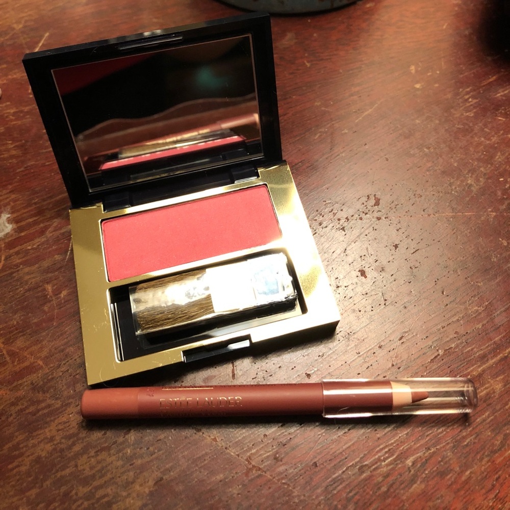 Estée Lauder blush and lip liner