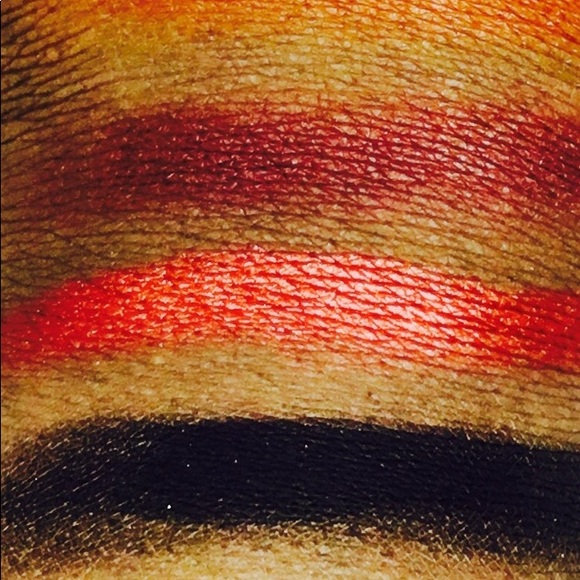 Beauty's🌸Forever 🌸Cosmetics - Picture 3 of 6