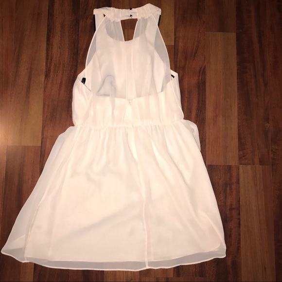 Clothes - Picture 2 of 2