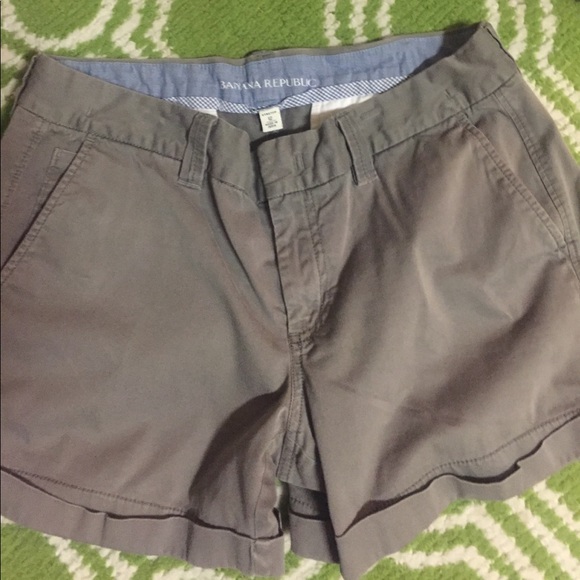 Shorts - Picture 2 of 3