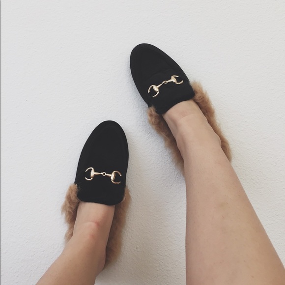 HP⭐️ LAST PAIR! Fur Lined Velvet Horse Bit Mule - Picture 4 of 5