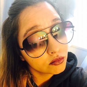 Meet your Posher, Brittney