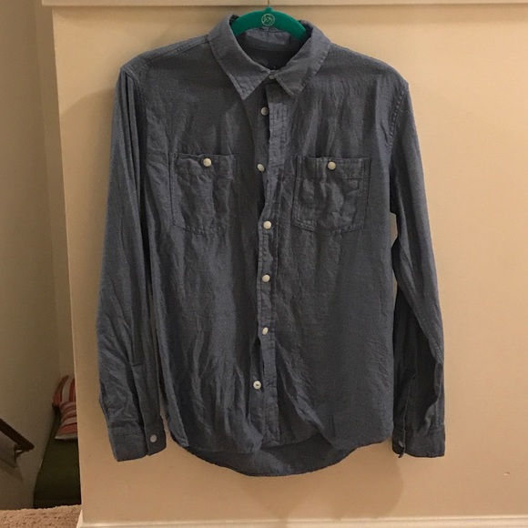 All it needs is Ironing - Picture 1 of 3
