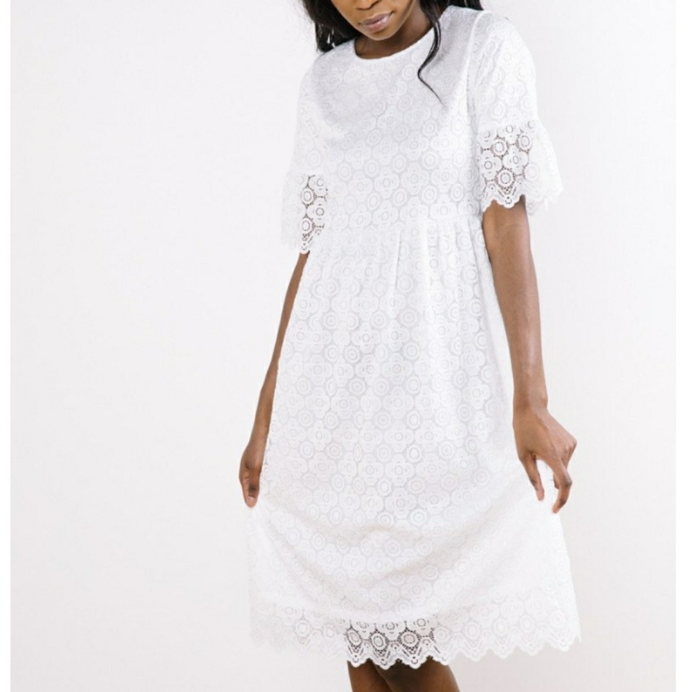 NWT, Ivory lace empire dress with bell sleeve, L