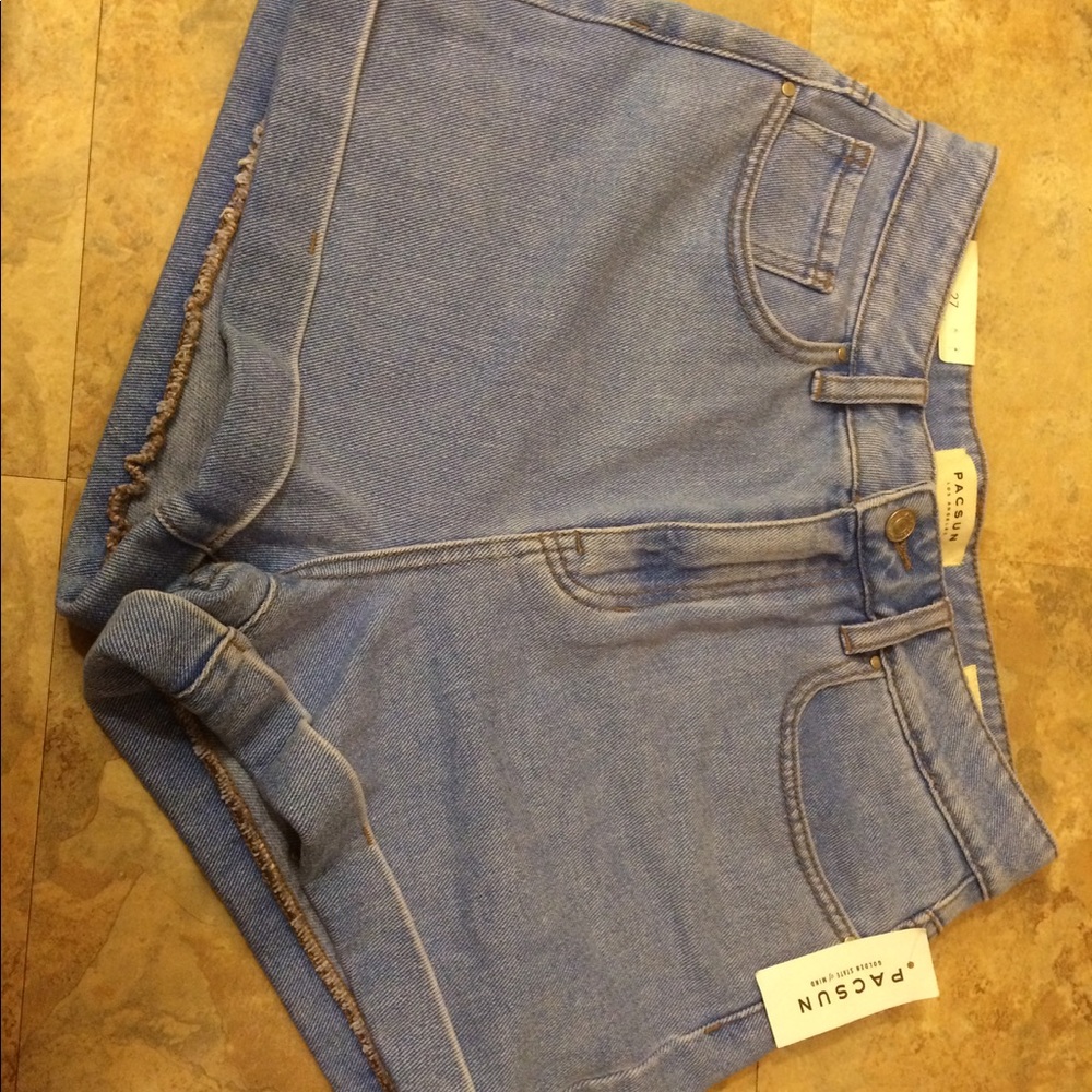 Brand new Pacsun mom high rise shorts